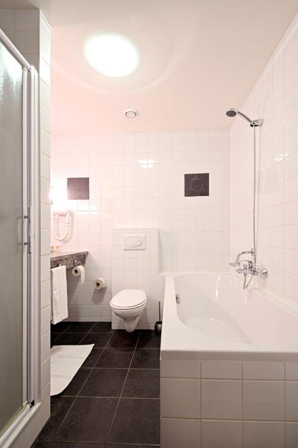 Herberg De Loohoeve Schoonloo Экстерьер фото